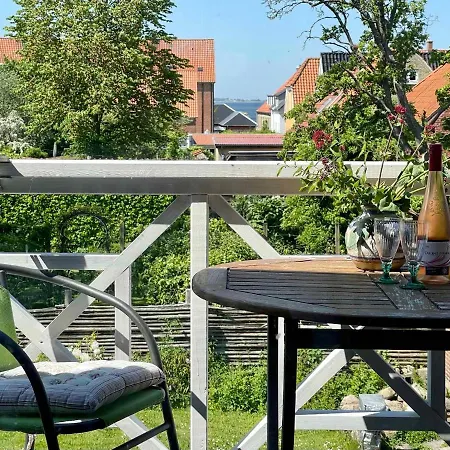 Charming Holiday Apartment In Central Stege Stege