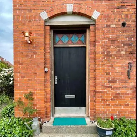 Charming Holiday Apartment In Central Stege * Stege